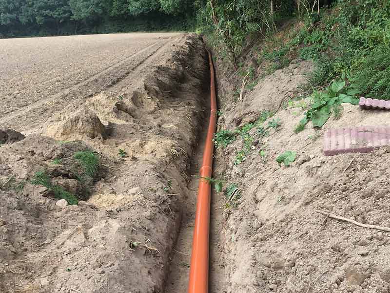 lohnunternehmen gerbitz ahrensburg storman tiefbau baggerarbeiten drainagen legen ableitung von wasser entwaesserung