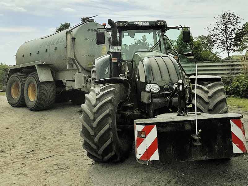 lohnunternehmen gerbitz ahrensburg storman transporte forstwirtschaft landwirtschaft pumptankwagen guelle und wasser fahren